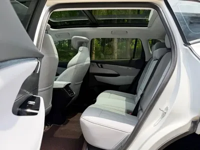 Buick E5 2024, 65000 км, за 16499.99 USD - фото 8