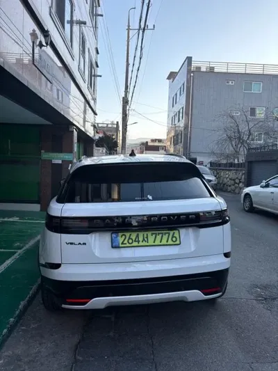 Land Rover Range Rover Velar 2026, 10013 км, за 59988.28 USD