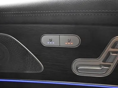 Mercedes-Benz GLS-Class 2021, 63794 км, за 53355.08 USD - фото 16