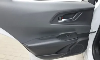 Toyota Prius 2024, 19192 км, за 22449.78 USD - фото 25
