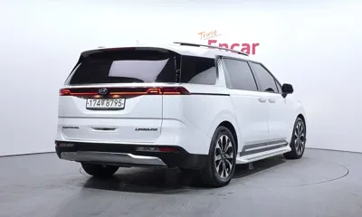 Kia Canival 2021, 142048 км, за 15121.02 USD