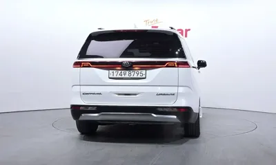 Kia Canival 2021, 142048 км, за 15121.02 USD