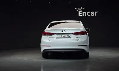 Hyundai Avante 2017, 91513 км, за 5850.61 USD