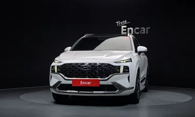 Hyundai Santafe 2023, 42845 км, за 20707.97 USD
