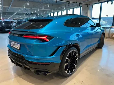 Lamborghini Urus 2024, 4000 км, за 236247.87 USD