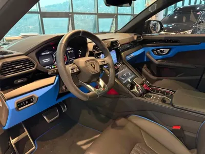Lamborghini Urus 2024, 4000 км, за 234462.66 USD - фото 8