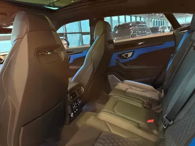 Lamborghini Urus 2024, 4000 км, за 234462.66 USD - фото 9
