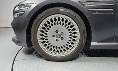 Genesis G80 2021, 56687 км, за 25945.86 USD