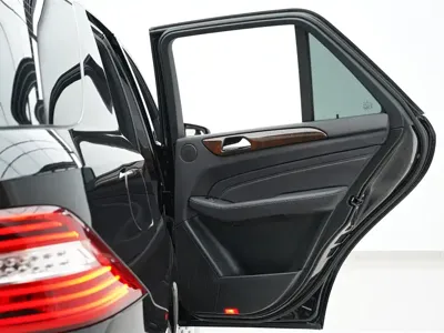 Mercedes-Benz M-Class 2015, 33000 км, за 32120.67 USD - фото 28