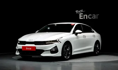 Kia K5 · 2023 год