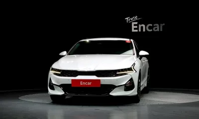 Kia K5 2023, 16549 км, за 15695.35 USD