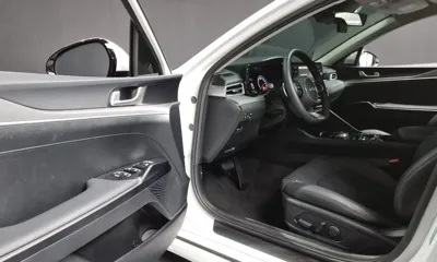 Kia K5 2023, 16549 км, за 15695.35 USD - фото 10