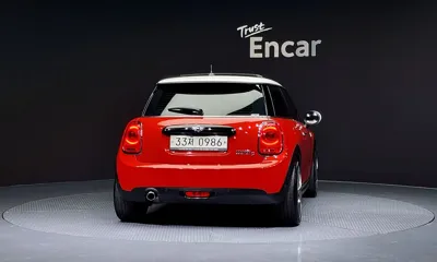 MINI Cooper 2016, 58906 км, за 5254.86 USD