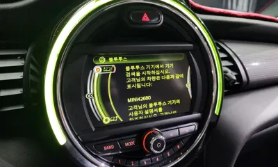 MINI Cooper 2016, 58906 км, за 5254.86 USD - фото 16