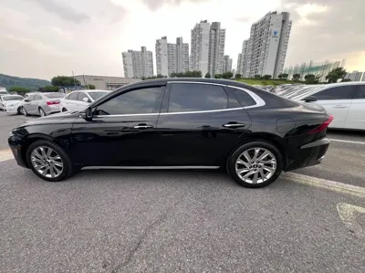 Hyundai Grandeur 2021, 82255 км, за 18445.58 USD