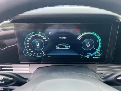 Hyundai Grandeur 2021, 82255 км, за 18445.58 USD - фото 8