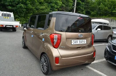 Kia Ray 2013, 137461 км, за 3843.65 USD