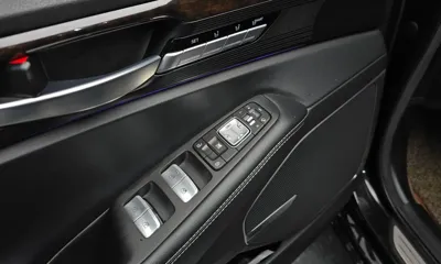 Genesis G90 2019, 152516 км, за 16056.68 USD - фото 15