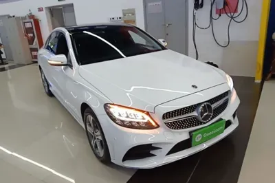 Mercedes-Benz C-Class 2020, 80000 км, за 23514 USD - фото 11