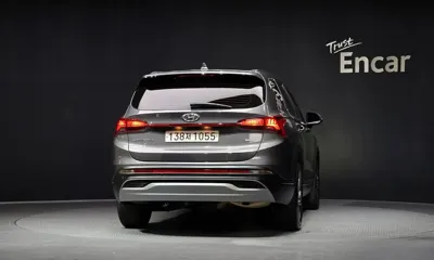 Hyundai Santafe 2022, 50022 км, за 15189.96 USD
