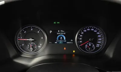Hyundai Santafe 2022, 50022 км, за 15189.96 USD - фото 8