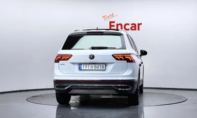Volkswagen Tiguan 2022, 42680 км, за 18241.05 USD
