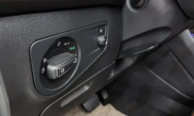Volkswagen Tiguan 2022, 42680 км, за 18241.05 USD - фото 29