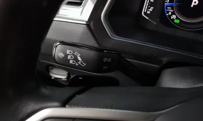 Volkswagen Tiguan 2022, 42680 км, за 18241.05 USD - фото 32