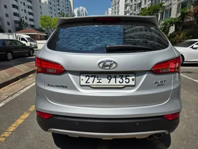 Hyundai Santafe 2015, 158357 км, за 6236.05 USD