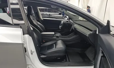 Tesla Model 3 2020, 161799 км, за 14966.52 USD - фото 12