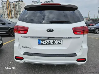 Kia Canival 2020, 75475 км, за 12465.54 USD