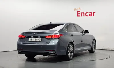 Hyundai Genesis 2014, 83851 км, за 7745.83 USD
