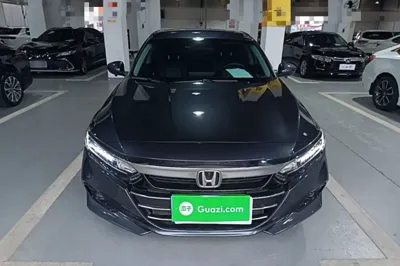 Honda Accord 2022, 37900 км, за 18322 USD