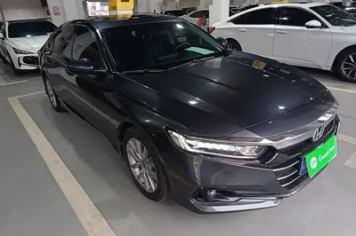 Honda Accord 2022, 37900 км, за 18322 USD