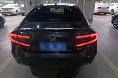 Honda Accord 2022, 37900 км, за 18322 USD