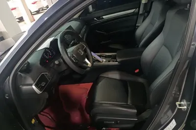 Honda Accord 2022, 37900 км, за 18322 USD - фото 17