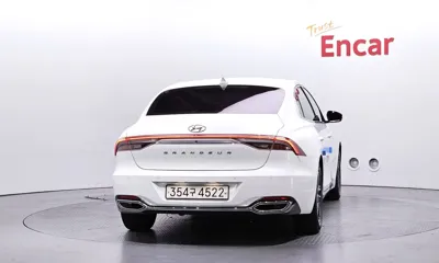 Hyundai Grandeur 2021, 163436 км, за 10358.31 USD