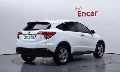 Honda HR-V 2016, 74024 км, за 7601.8 USD