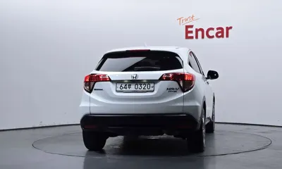 Honda HR-V 2016, 74024 км, за 7601.8 USD