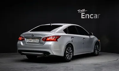 Nissan Altima 2017, 40117 км, за 6276.84 USD