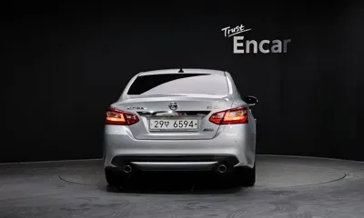 Nissan Altima 2017, 40117 км, за 6276.84 USD