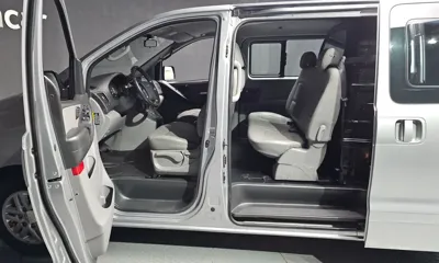 Hyundai Starex 2019, 39036 км, за 9933.77 USD - фото 10