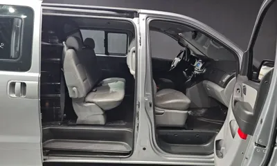Hyundai Starex 2019, 39036 км, за 9933.77 USD - фото 11