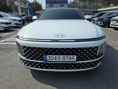Hyundai Grandeur 2023, 28589 км, за 20677.43 USD