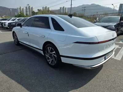 Hyundai Grandeur 2023, 28589 км, за 20677.43 USD - фото 7