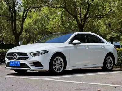 Mercedes-Benz A-Class · 2022 год
