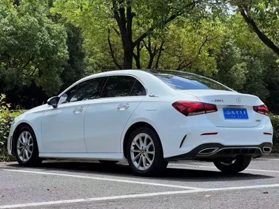 Mercedes-Benz A-Class 2022, 60000 км, за 15523.67 USD - фото 7