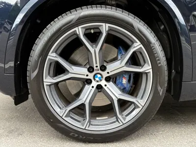 BMW X5 2026, 4736 км, за 90597.38 USD