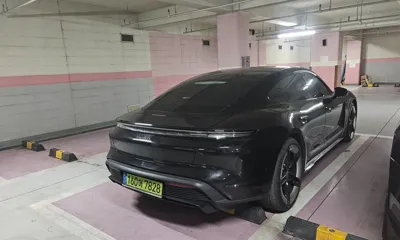 Porsche Taycan 2026, 13000 км, за 103074.97 USD