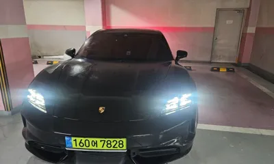 Porsche Taycan 2026, 13000 км, за 103074.97 USD